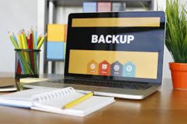 Các thành phần chính cần được Backup trên một Website